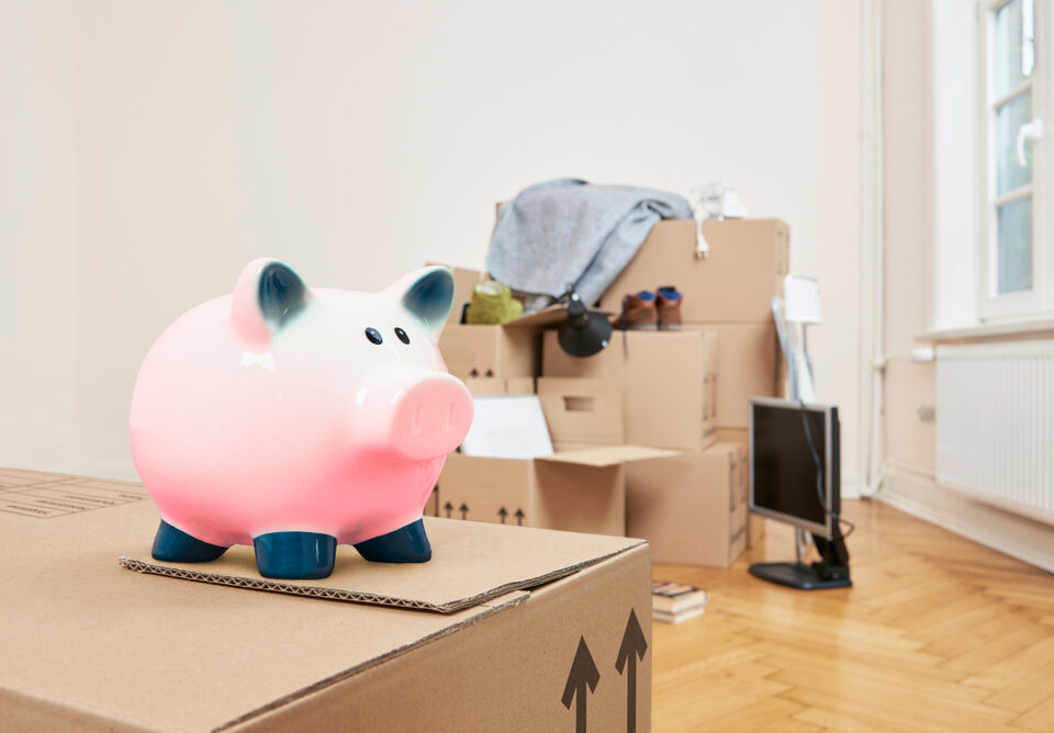 What is the least expensive day to move?