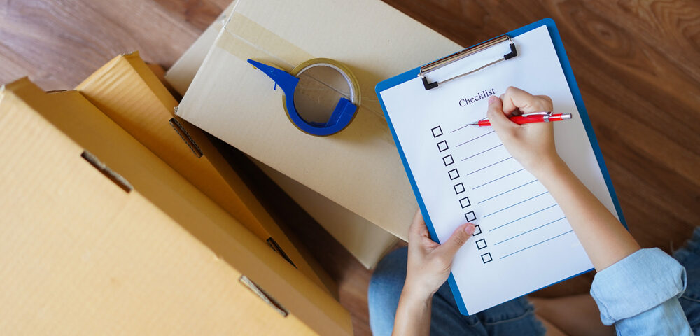 Top 5 Must-Do Items on Your Moving Checklist